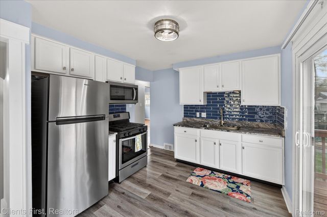 18441 Poinciana, Redford Charter Township, MI 48240