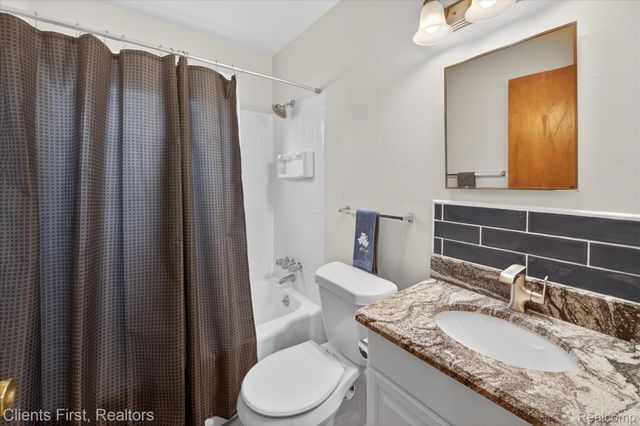 18441 Poinciana, Redford Charter Township, MI 48240