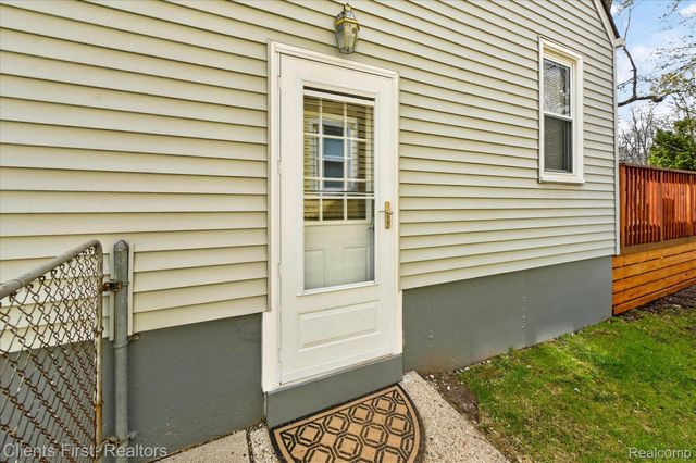 18441 Poinciana, Redford Charter Township, MI 48240