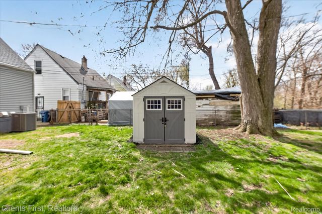 18441 Poinciana, Redford Charter Township, MI 48240