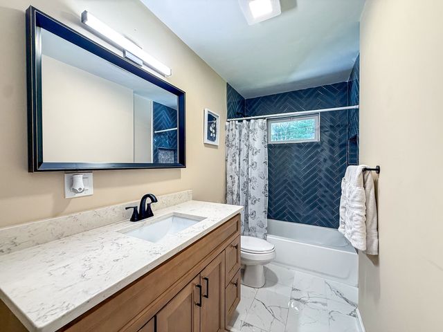 107 Olive St, Ashland, MA 01721