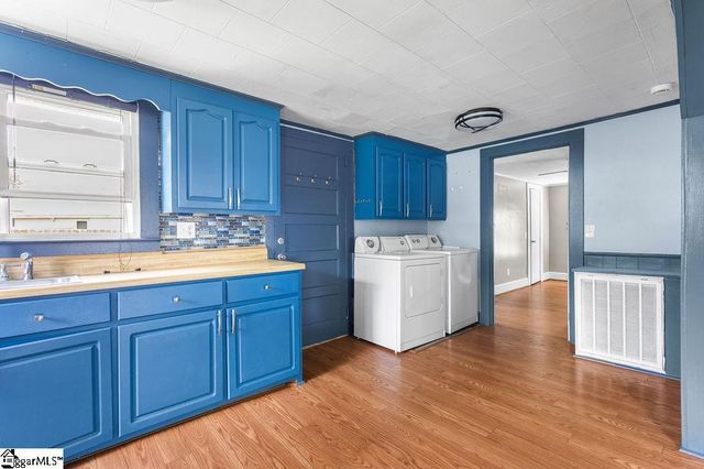 6 Lyman Street, Pelzer, SC 29669