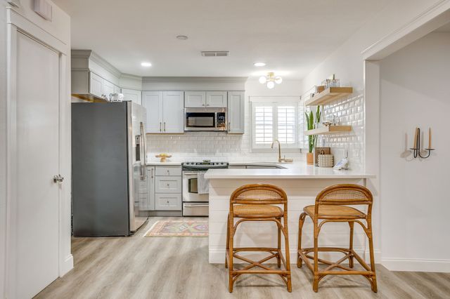 5608 Odom Avenue, Fort Worth, TX 76114