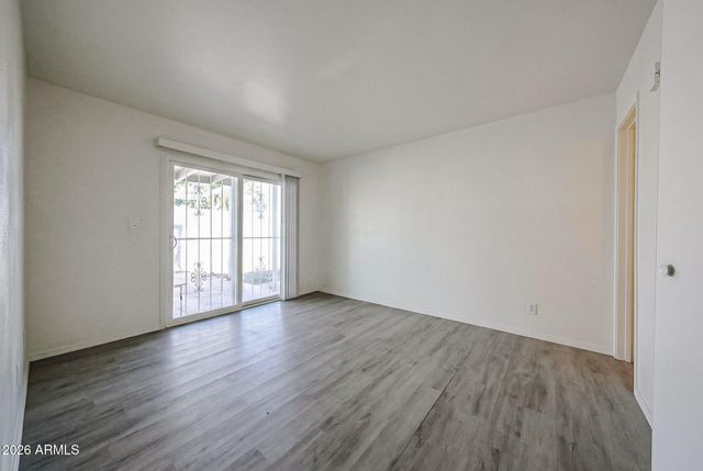 2226 W HEATHERBRAE Drive 1, Phoenix, AZ 85015