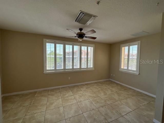 606 WELLS COURT 302, Clearwater, FL 33756