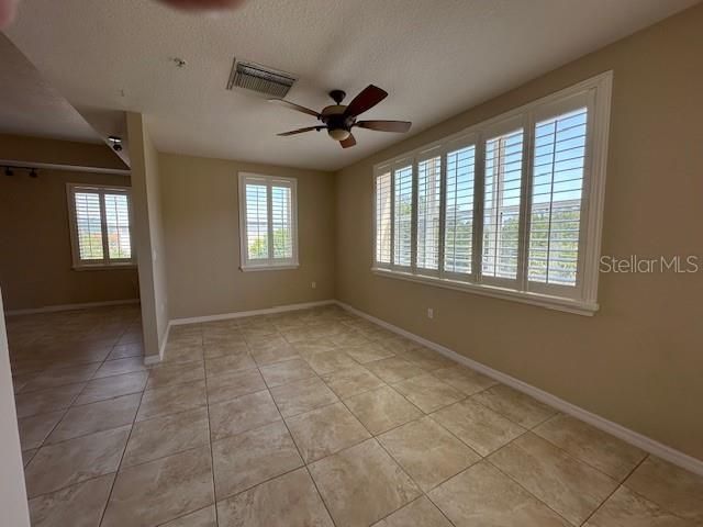 606 WELLS COURT 302, Clearwater, FL 33756