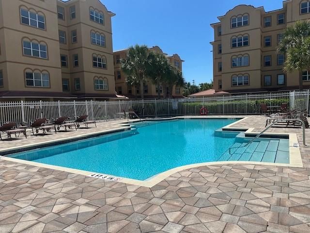 606 WELLS COURT 302, Clearwater, FL 33756