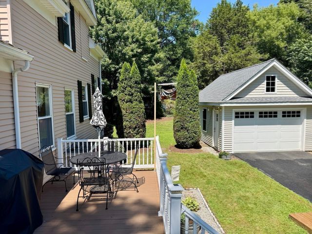 158 Main St, Millville, MA 01529