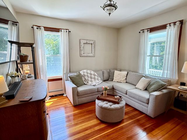 158 Main St, Millville, MA 01529