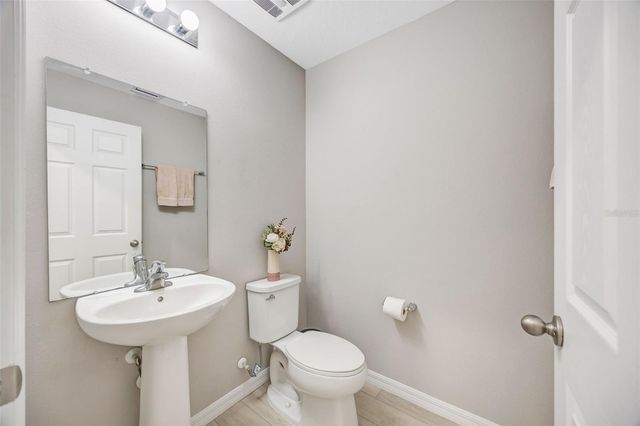 7571 FREESIA TRACE, Wesley Chapel, FL 33545