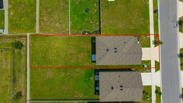 7571 FREESIA TRACE, Wesley Chapel, FL 33545