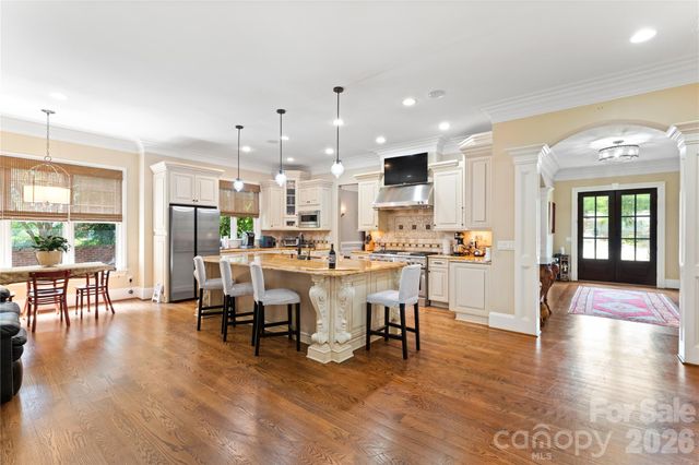 5511 Carmel Road, Charlotte, NC 28226