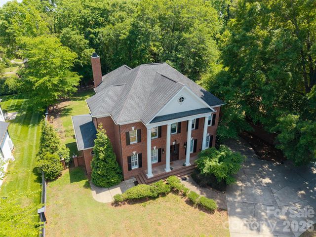 5511 Carmel Road, Charlotte, NC 28226
