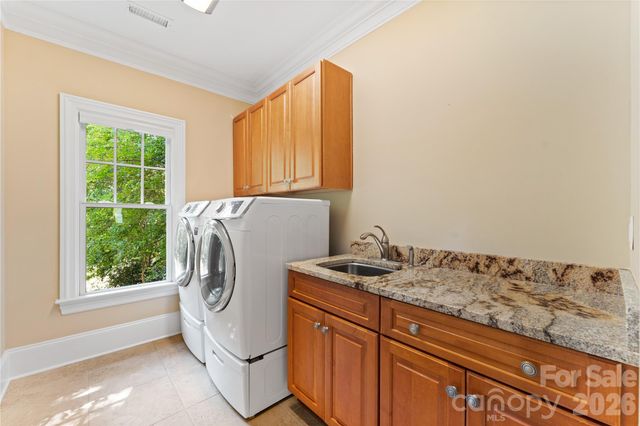 5511 Carmel Road, Charlotte, NC 28226