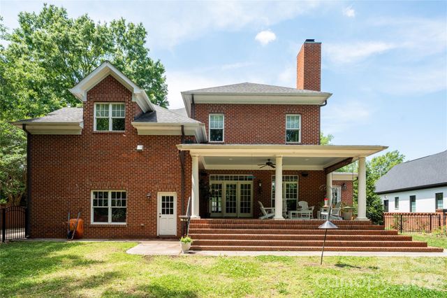 5511 Carmel Road, Charlotte, NC 28226