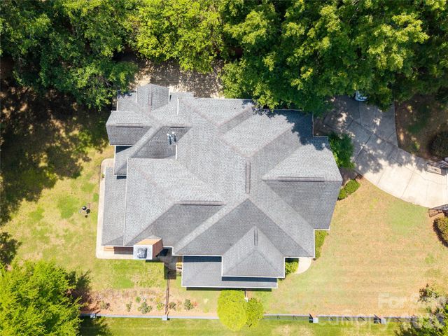5511 Carmel Road, Charlotte, NC 28226