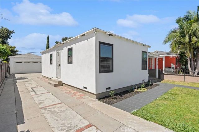 4020 Josephine, Lynwood, CA 90262