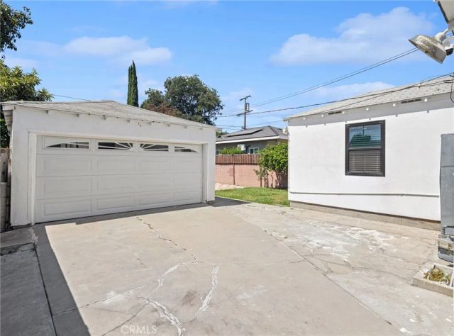 4020 Josephine, Lynwood, CA 90262