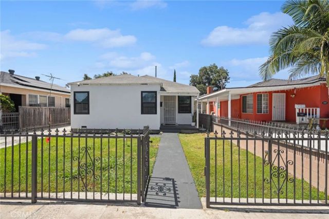 4020 Josephine, Lynwood, CA 90262