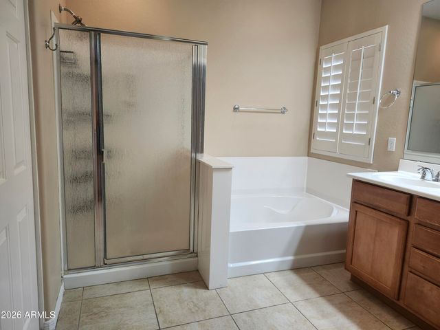 5205 W MOLLY Lane, Phoenix, AZ 85083