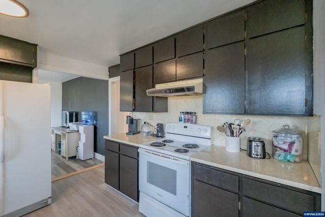 160 Tangent St, Lebanon, OR 97355