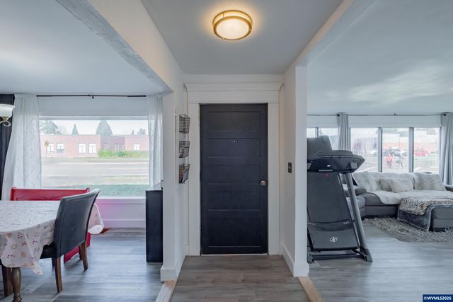 160 Tangent St, Lebanon, OR 97355