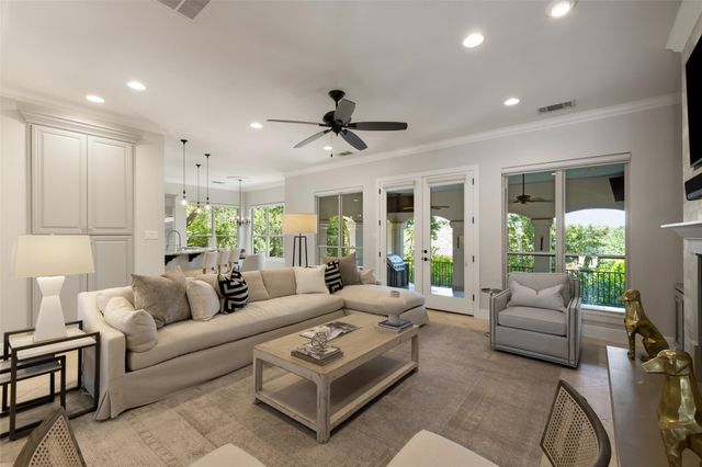110 Golden Bear DR, Austin, TX 78738