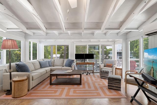 251 Pueblo Street, Plantation Key, FL 33070