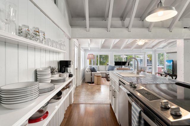 251 Pueblo Street, Plantation Key, FL 33070