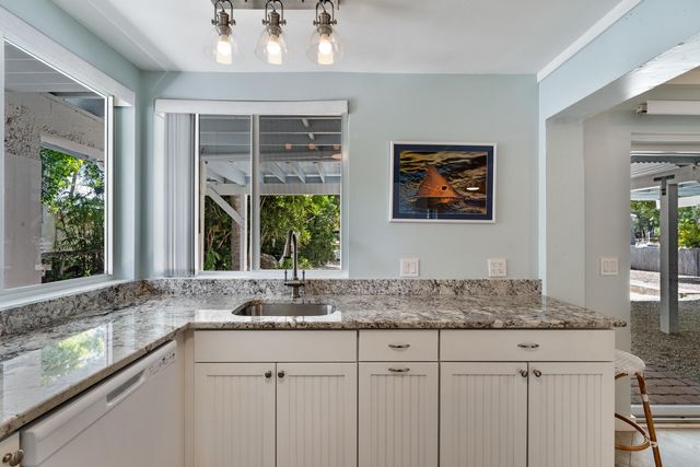 251 Pueblo Street, Plantation Key, FL 33070