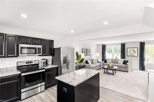 213 Peach ST, South Mills, NC 27976