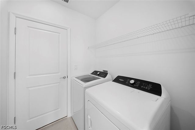 270 silent lake DR, Lehigh Acres, FL 33936