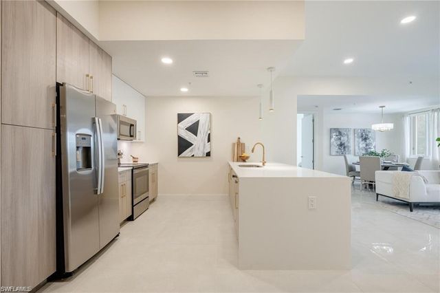 26589 Rosewood Pointe Dr Unit 208, Bonita Springs, FL 34135