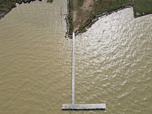 89-90 Bayou Avenue, Baytown, TX 77514