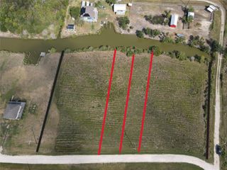 89-90 Bayou Avenue, Baytown, TX 77514