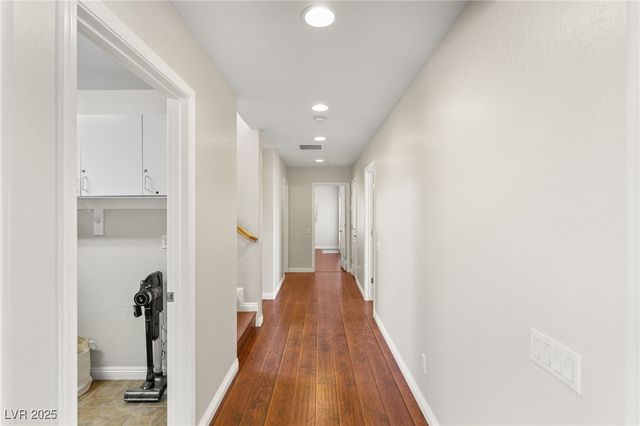 10133 Longoria Street, Las Vegas, NV 89178