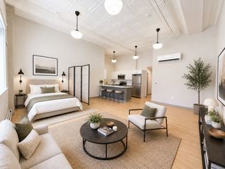 204 Main St 203, Worcester, MA 01604