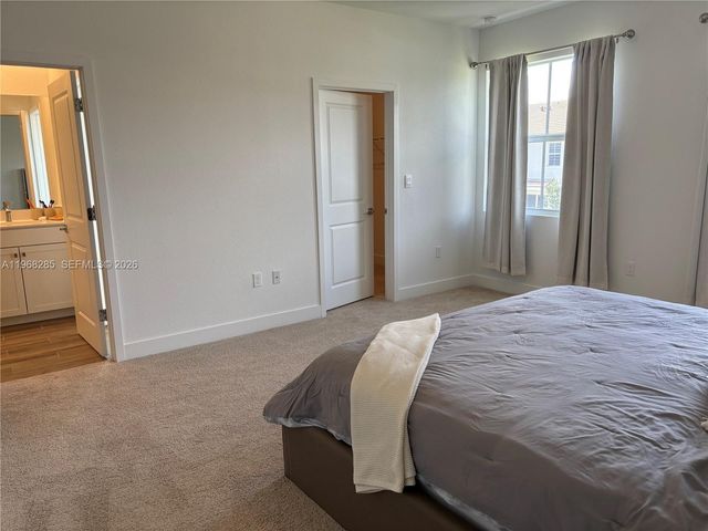 146 SW 170th Ave 146, Pembroke Pines, FL 33027