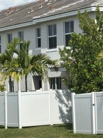 146 SW 170th Ave 146, Pembroke Pines, FL 33027