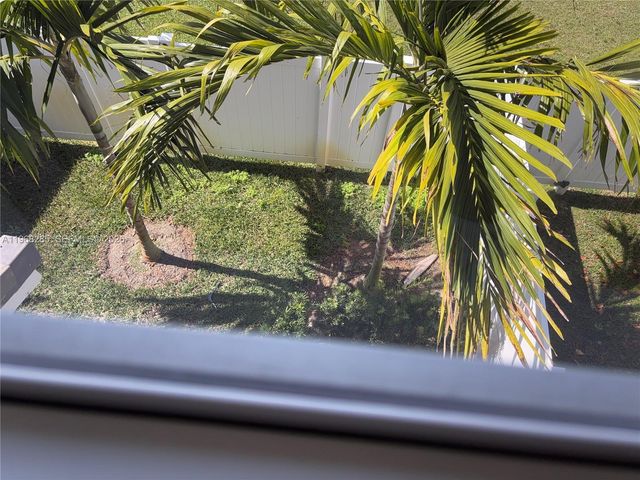 146 SW 170th Ave 146, Pembroke Pines, FL 33027