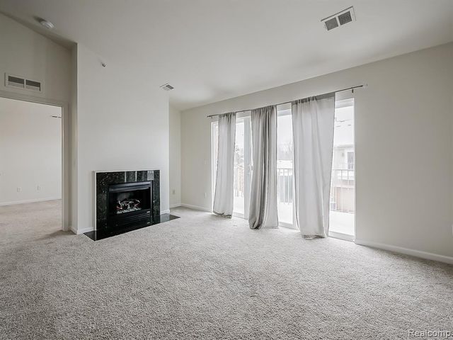 245 Wright Street, Wixom, MI 48393