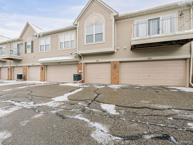 245 Wright Street, Wixom, MI 48393