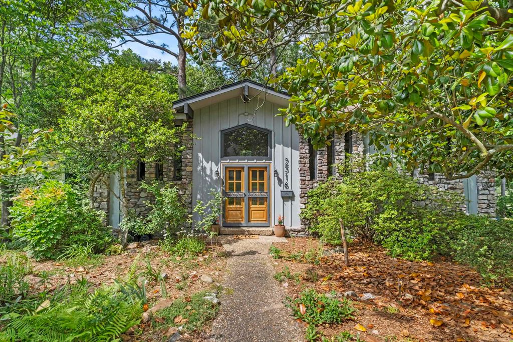 2516 Millbrook Road, Little Rock, AR 72227
