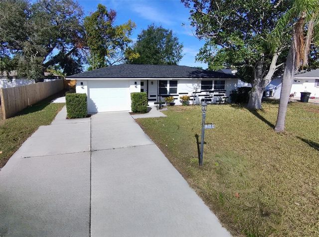 7521 BOUGENVILLE DRIVE, Port Richey, FL 34668