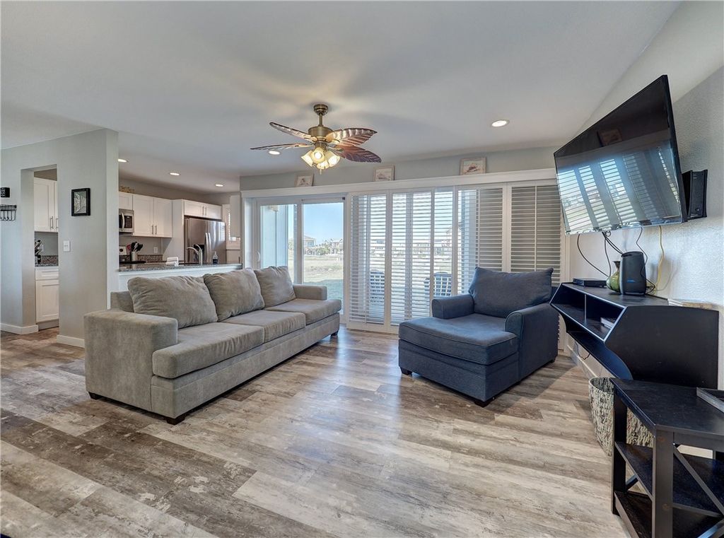 230 Cut Off 110, Port Aransas, TX 78373 — photo 5