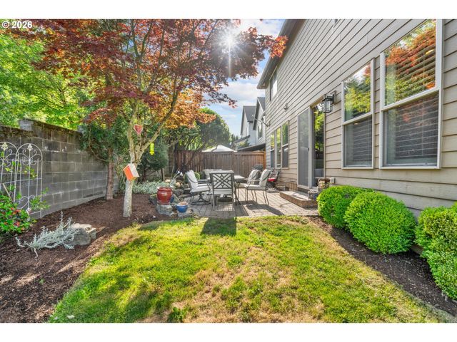 16850 Sw LEDGESTONE Dr, Beaverton, OR 97007