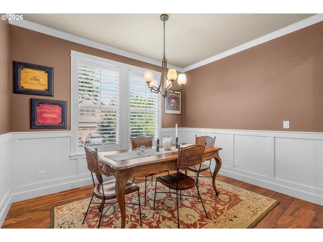 16850 Sw LEDGESTONE Dr, Beaverton, OR 97007