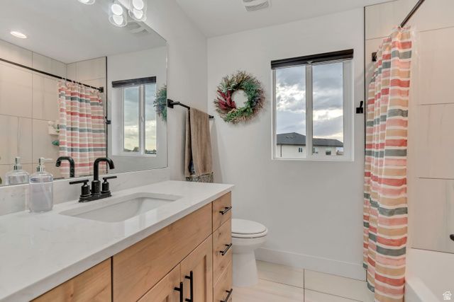 255 E VENTURA BLVD, Stansbury Park, UT 84074