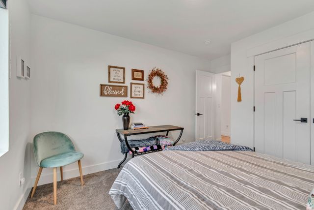 255 E VENTURA BLVD, Stansbury Park, UT 84074