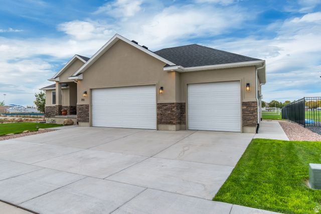 255 E VENTURA BLVD, Stansbury Park, UT 84074